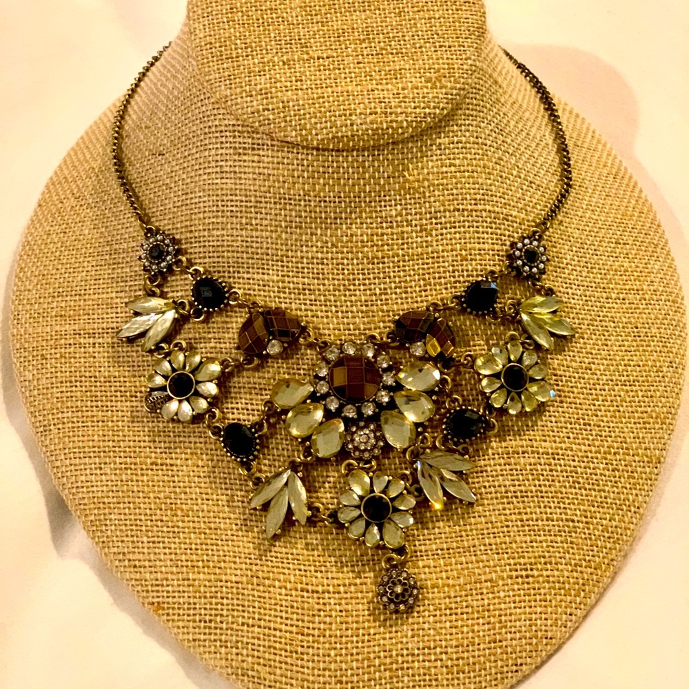 Sparkle Holiday Necklace